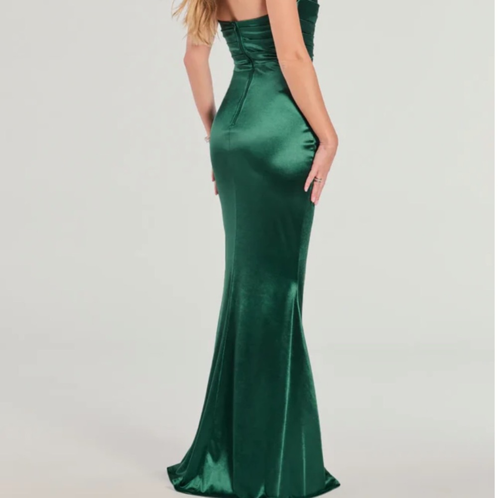 NWT emerald green strapless cowl neck corset formal prom dress - Picture 4 of 4
